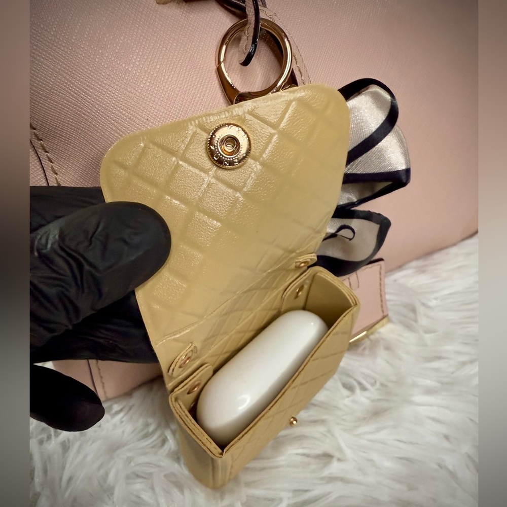 AirPod Lux Purse Bag Charm/ Keychain - Picture 5 of 14